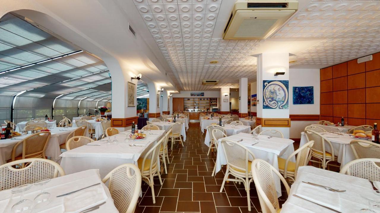 ספוטורנו Hotel Zunino מראה חיצוני תמונה