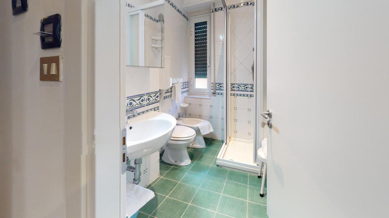 ספוטורנו Hotel Zunino מראה חיצוני תמונה